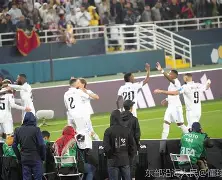 爱游戏体育-马德里竞技淘汰皇马，晋级至下一轮比赛(马德里竞技vs皇家马德里比赛结果)